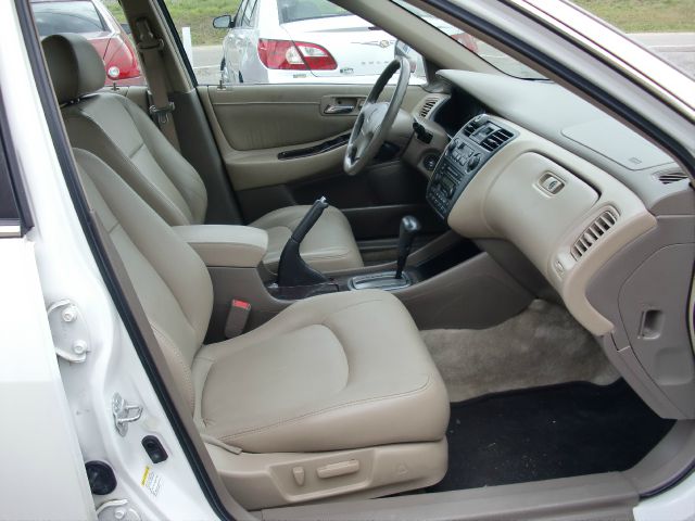 Honda Accord 2002 photo 12