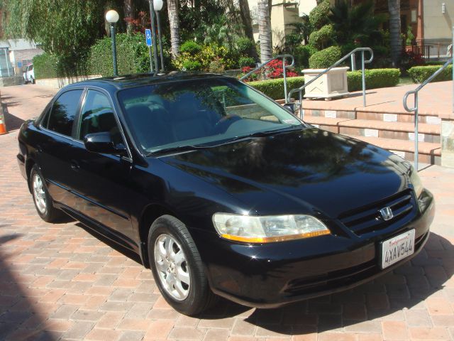Honda Accord 2002 photo 4