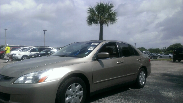 Honda Accord 2003 photo 5