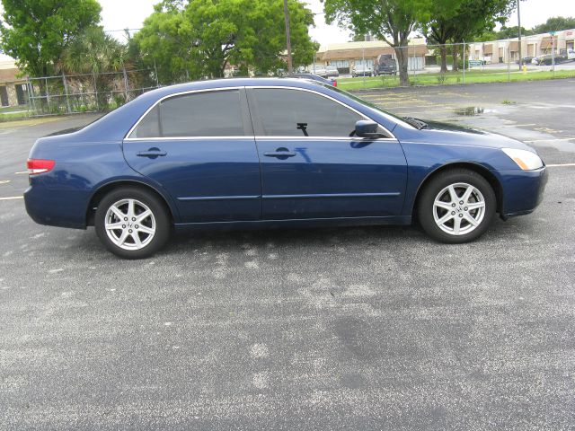 Honda Accord 2003 photo 1