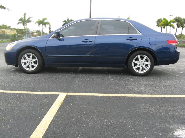 Honda Accord 2003 photo 7