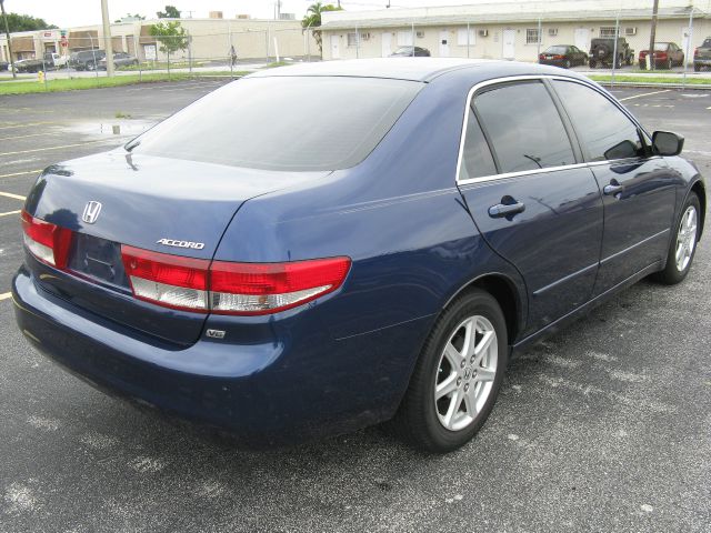 Honda Accord 2003 photo 9