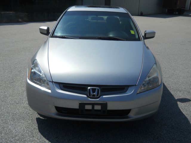 Honda Accord 2003 photo 3
