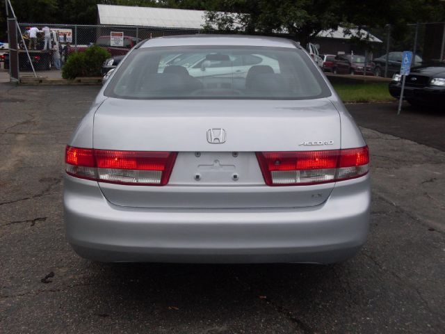 Honda Accord Ext Cab 155.5 WB Sedan