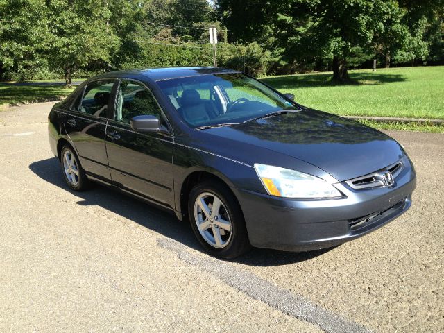 Honda Accord 2003 photo 1