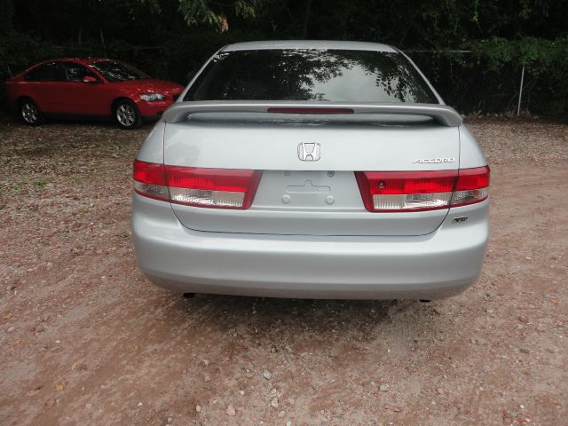 Honda Accord 2003 photo 1