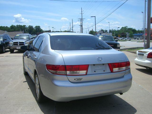 Honda Accord 2003 photo 3