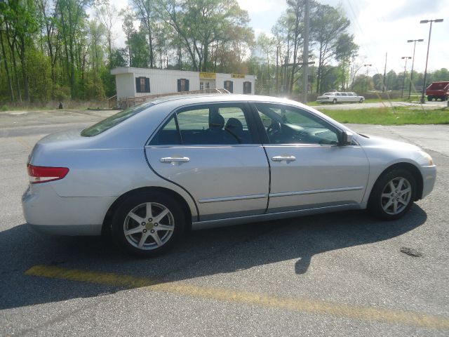 Honda Accord 2003 photo 4