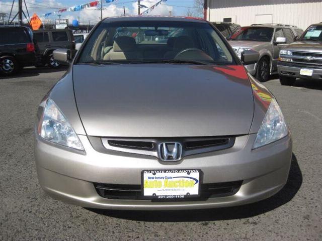 Honda Accord 2003 photo 3