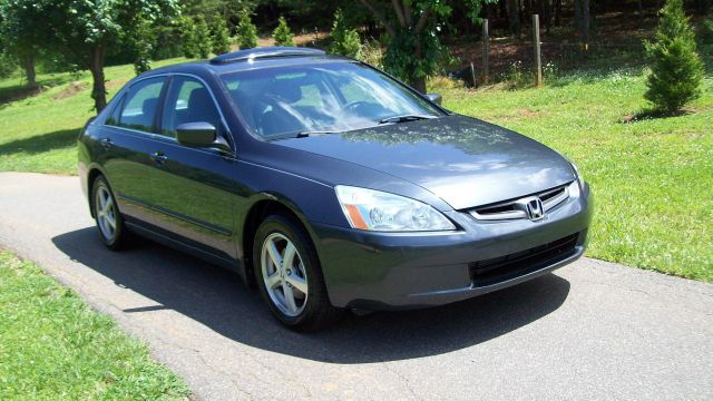 Honda Accord 2003 photo 3