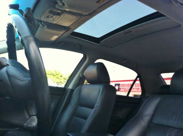 Honda Accord 2003 photo 4