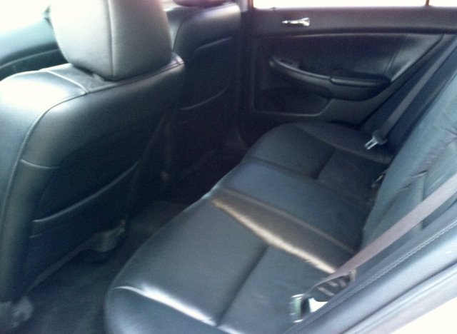 Honda Accord 2003 photo 5