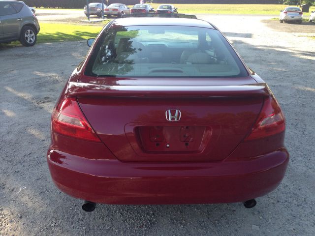 Honda Accord 2003 photo 4