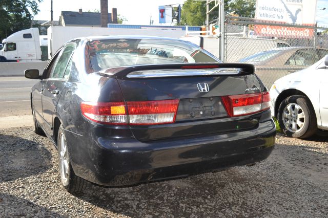 Honda Accord 2003 photo 4