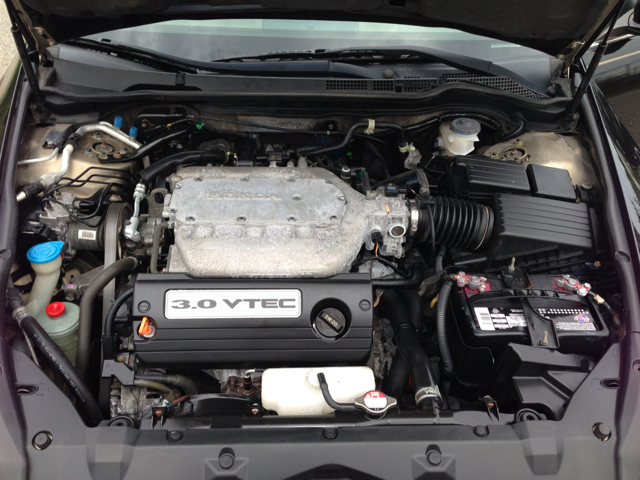 Honda Accord 2003 photo 13