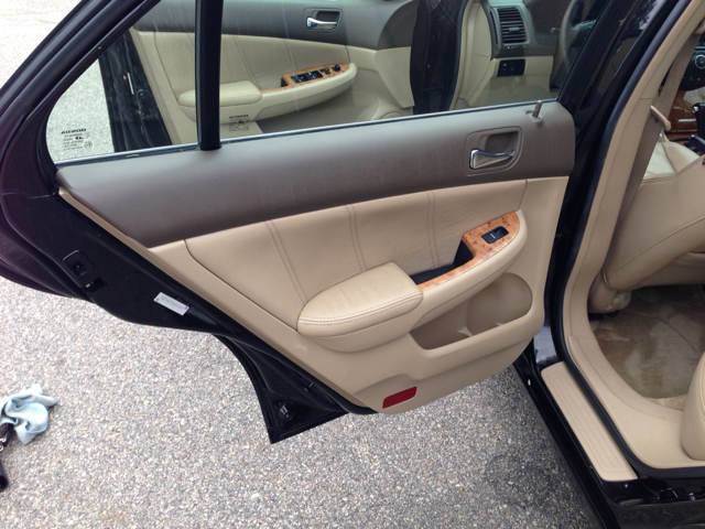 Honda Accord 2003 photo 19