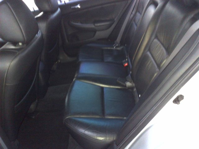 Honda Accord 2003 photo 7