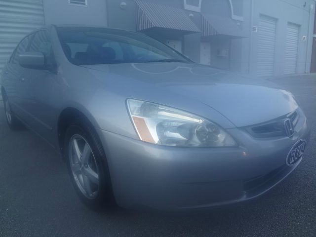 Honda Accord 2003 photo 3