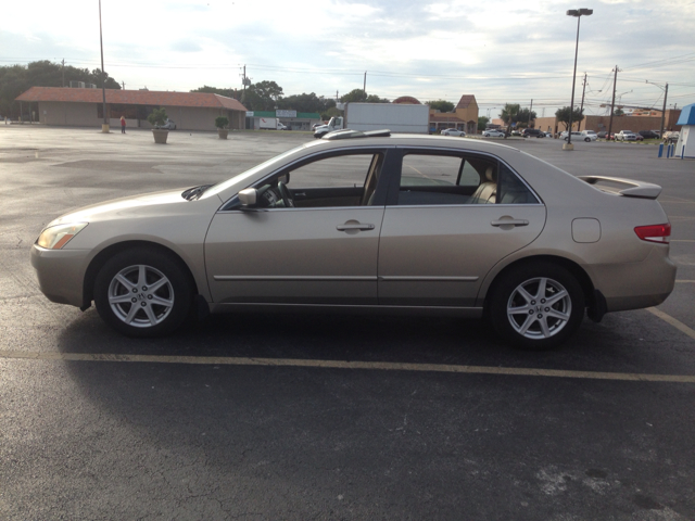 Honda Accord 4WD Ext Cab 134.0 SLE2 Sedan