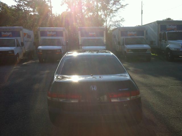 Honda Accord 2003 photo 1