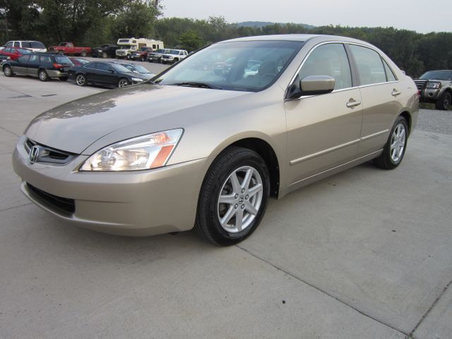 Honda Accord 2003 photo 1