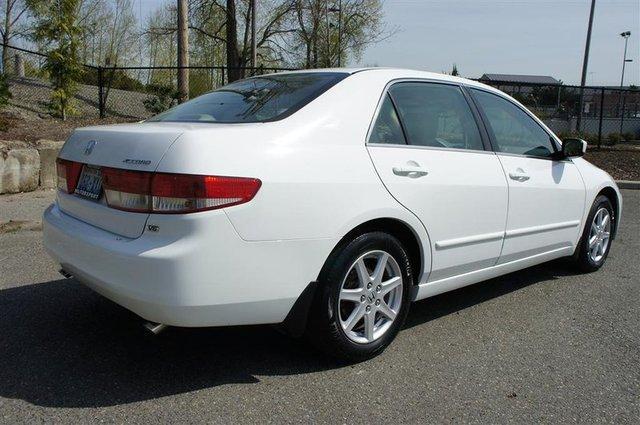 Honda Accord 2003 photo 1