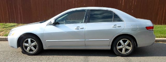 Honda Accord 2003 photo 1