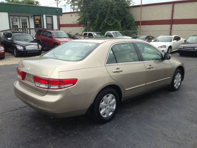 Honda Accord 2003 photo 3