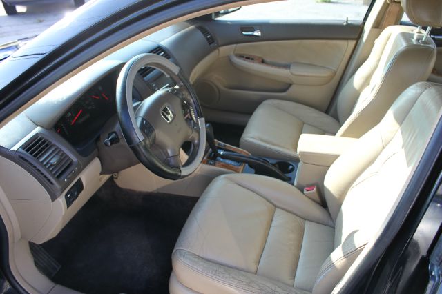 Honda Accord 2003 photo 21