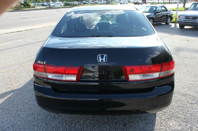 Honda Accord 2003 photo 6