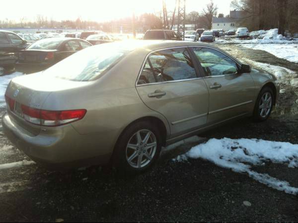 Honda Accord 2003 photo 5