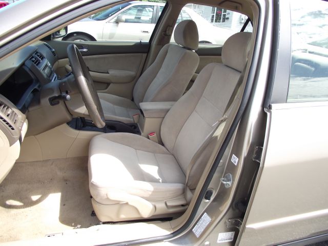 Honda Accord 2003 photo 16