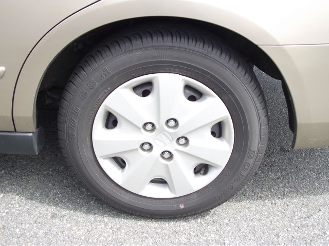 Honda Accord 2003 photo 2