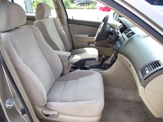 Honda Accord 2003 photo 5