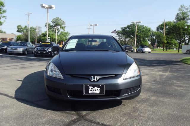 Honda Accord 2003 photo 4