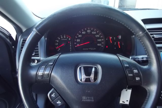 Honda Accord 2003 photo 9