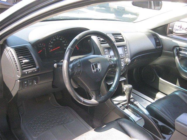 Honda Accord 2003 photo 20