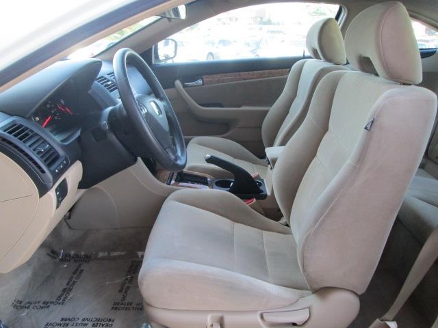 Honda Accord 2003 photo 3
