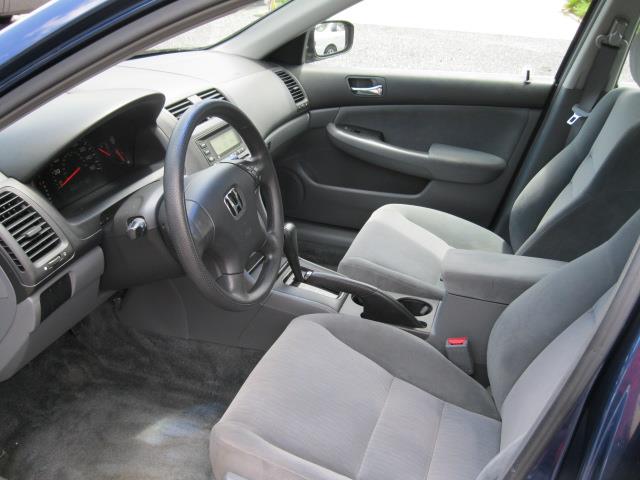 Honda Accord 2003 photo 1