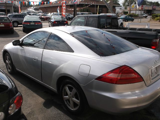 Honda Accord 2003 photo 1
