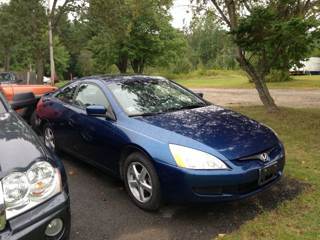 Honda Accord 2003 photo 1