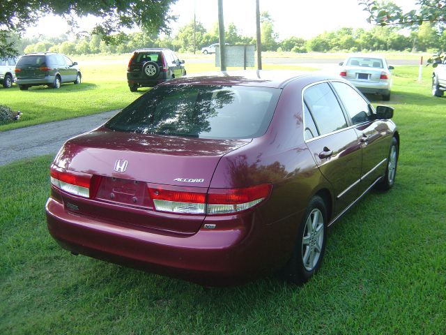 Honda Accord 2003 photo 2