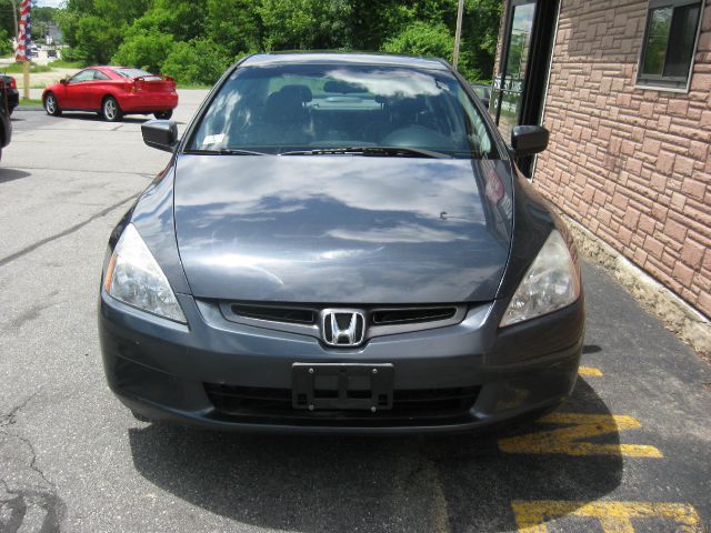 Honda Accord 2003 photo 4