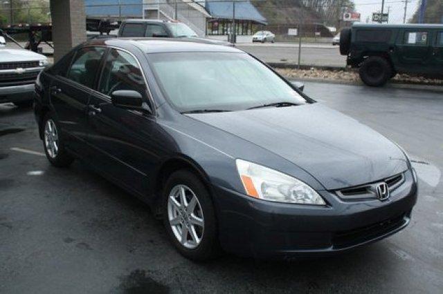 Honda Accord 2003 photo 2