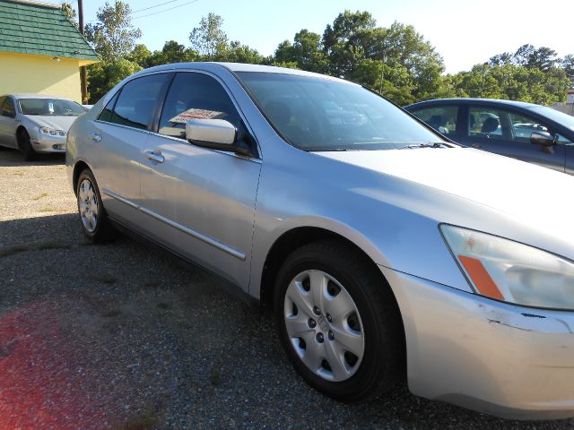 Honda Accord 2003 photo 4