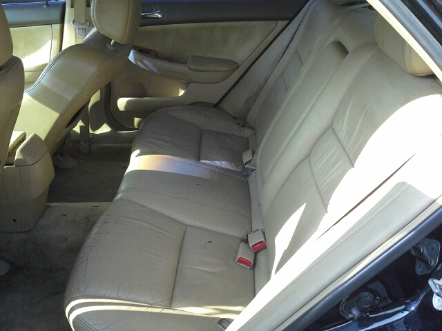 Honda Accord 4WD Ext Cab 134.0 SLE2 Sedan