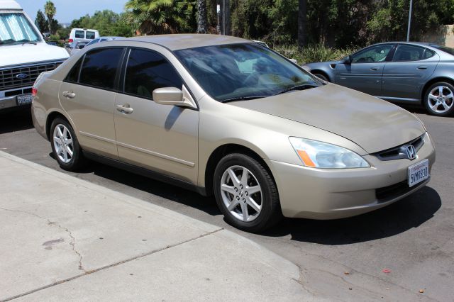 Honda Accord 2003 photo 1