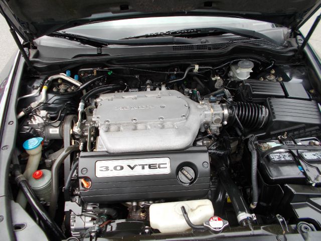 Honda Accord 2003 photo 11