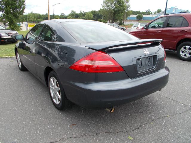 Honda Accord 2003 photo 4