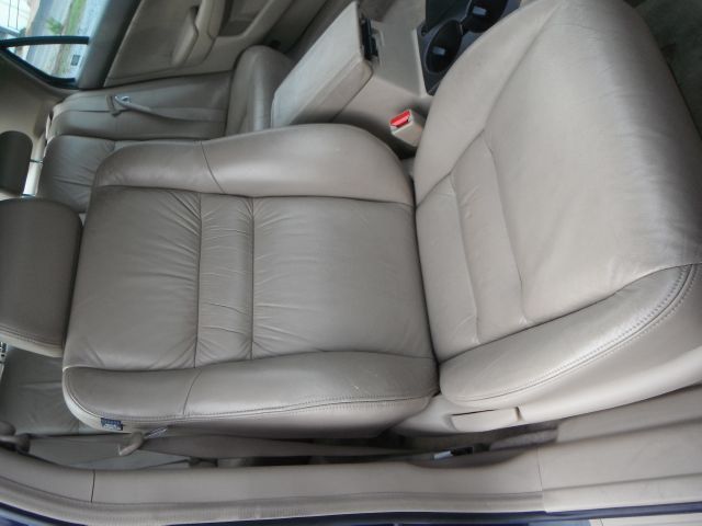 Honda Accord 2003 photo 2